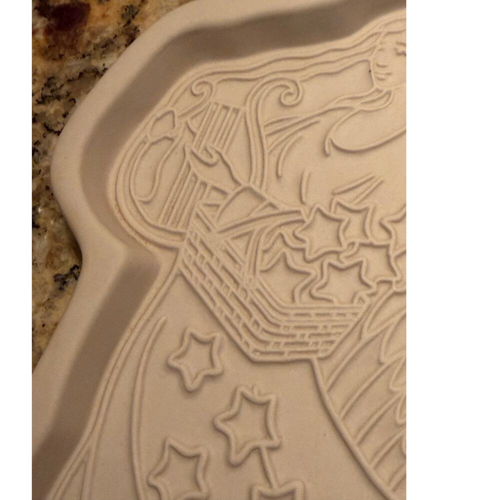 Vintage Longaberger Pottery Angel Cookie Mold 1996 Angel Series - Joy - Picture 4 of 12